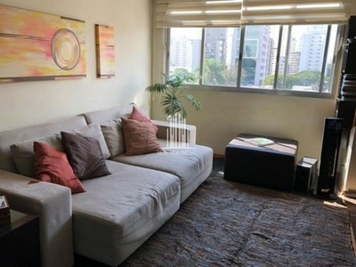 Apartamento à venda, Moema, São Paulo, SP, 75 metros quadrados com 2 quartos a 100 metros do metrô