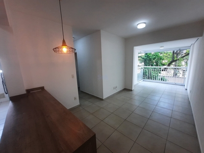 Bom Apartamento Seminovo à venda ( Pronto para Morar ), Vila Romana, São Paulo, SP