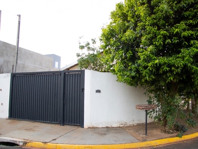Casa a venda -Jardim Barreto - Parisi/SP Valor: R$ 130.000,00 2 dormitórios | Banheiro social | Vaga para 2 veículo