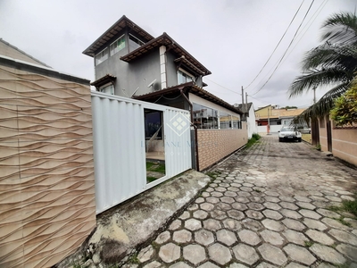Casa Dúplex à venda, condomínio Cisne Branco, Fluminense, São Pedro da Aldeia, RJ