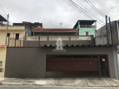 Casa na Vila Nova Cachoeirinha, numa região com toda infraestrutura de comércio.
