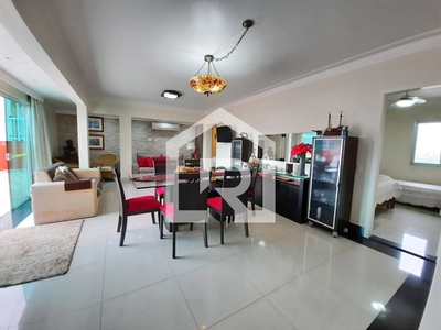 Cobertura com 3 dormitórios à venda, 170 m² por R$ 580.000,00 - Praia da Enseada - Guarujá/SP