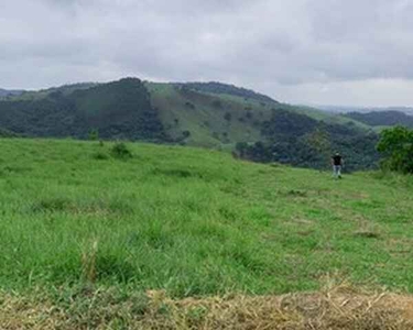 E03-Terrenos com Vista para o Valle do Parnaiba