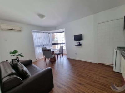 Flat com 1 quarto à venda na rua felipe schmidt, 1102, centro, florianópolis, 44 m2 por r$ 550.000