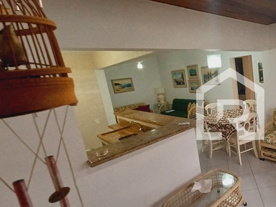 Flat com 2 dormitórios à venda, 72 m² por R$ 430.000,00 - Praia das Pitangueiras - Guarujá/SP