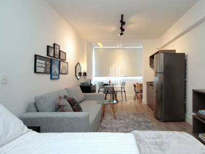 O apartamento possui 29,44m², Vila Olímpia, com 1 dormitório sendo 1 suíte e com 1 vaga de garagem.