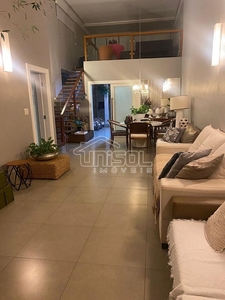 Unisol Imóveis vende linda casa em Condomínio fechado, Jardim Itaipu, Marília-SP!!