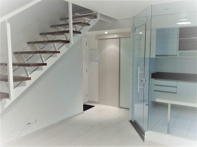 Venda de apartamento duplex com 57m² 1 dormitorio, 1 vaga + deposito ao lado do metrô Vila Madalena SP