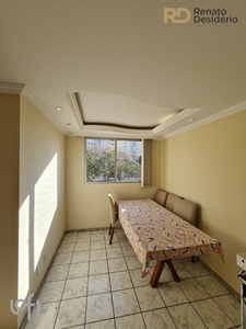 Apartamento à venda em Fernão Dias com 74 m², 3 quartos, 1 suíte, 1 vaga