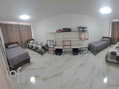 Apartamento à venda em República com 75 m², 2 quartos