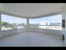 Apartamento no Bairro Vila Nova em Blumenau com 4 Dormitórios (4 suítes) e 180 m²