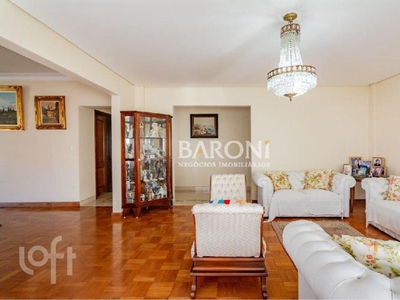 Apartamento à venda em Bela Vista com 192 m², 3 quartos, 2 suítes, 1 vaga