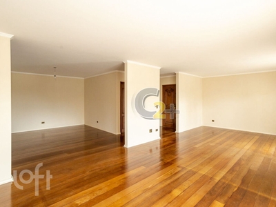 Apartamento à venda em Perdizes com 220 m², 4 quartos, 1 suíte, 2 vagas