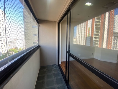 Apartamento à venda em Pinheiros com 84 m², 3 quartos, 1 suíte, 2 vagas