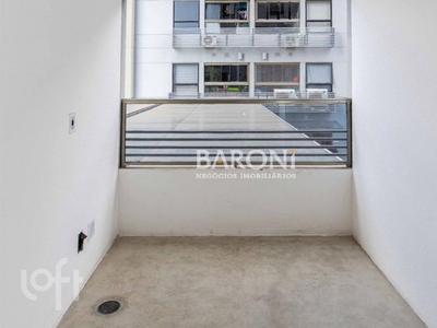 Apartamento à venda em Santo Amaro com 70 m², 2 quartos, 1 vaga