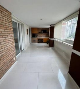 Apartamento à venda em Vila Andrade com 265 m², 3 quartos, 3 suítes, 4 vagas