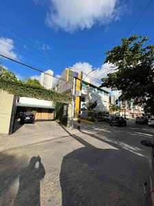 Casa Comercial para alugar no bairro Casa Forte, 272m²