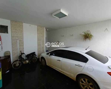 Casa em dois pavimentos com 5 quartos para alugar no bairro Jardim Patrícia