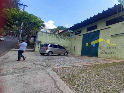Galpão à venda no bairro Cinquentenário, 916m²