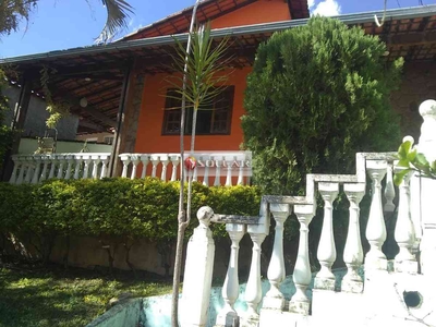 Casa com 3 quartos à venda no bairro São João Batista (venda Nova), 240m²
