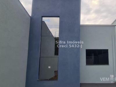 Casa Térrea com 3 Quartos à Venda por R$ 430.000