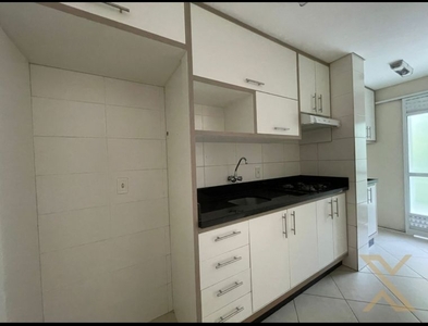 Apartamento no Bairro Água Verde em Blumenau com 2 Dormitórios e 51 m²