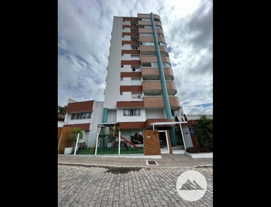 Apartamento no Bairro Escola Agrícola em Blumenau com 3 Dormitórios (3 suítes) e 106 m²