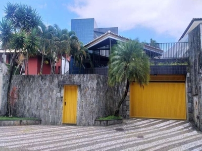 Maravilhosa casa para venda com terreno de 474,00m2 nascente no itaigara