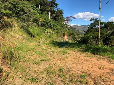 Terreno em Biquinha, Teresópolis/RJ de 500m² à venda por R$ 60.000,00