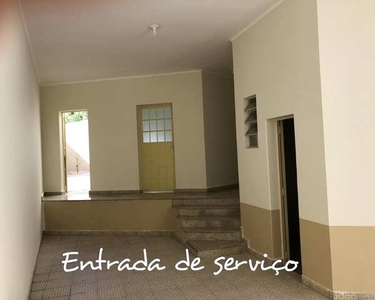 Alugo Casa Grande, 07 Suítes com Closet, 3 salas, Garagem 5 carros, Piscina, Área Gourmet