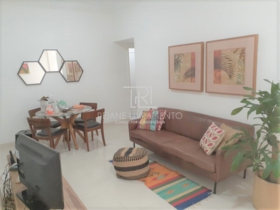 Apartamento à venda - 68 m² 2 quartos em Copacabana - Rio de Janeiro - RJ