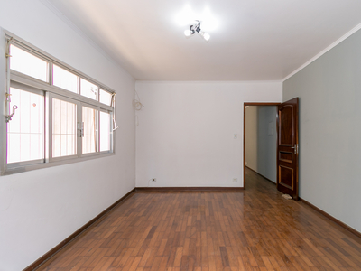 Casa à venda com 168m², 3 quartos e 2 vagas