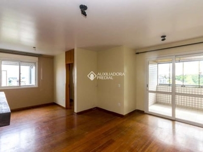 Apartamento com 2 quartos para alugar na rua líbero badaró, 461, passo d'areia, porto alegre, 82 m2 por r$ 2.490