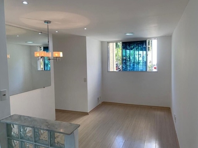 Apartamento com 3 dormitórios à venda, 55 m² por RS 250.000,00 - Vargem Pequena - Rio de J