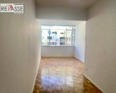 Apartamento com 3 dormitórios para alugar, 95 m² por R$ 5.487,60/mês - Copacabana - Rio de