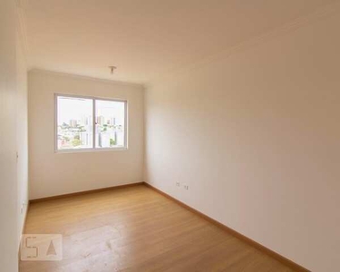 Apartamento para Aluguel - Novo Mundo, 2 Quartos, 60 m2