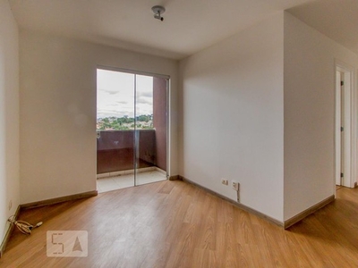 Apartamento para Aluguel - Santa Cândida, 3 Quartos, 62 m2