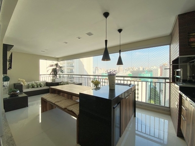 Apartamento para venda tem 168 metros quadrados com 3 quartos em Água Branca - São Paulo -