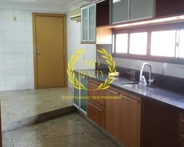 Apartamento semimobilhado / Vieiralves/ 3 suítes /250m²