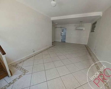 Brooklin , Casa com 240 de área útil , 8 salas ou 5 quartos, 3 banheiros, lavabo, 2 vagas