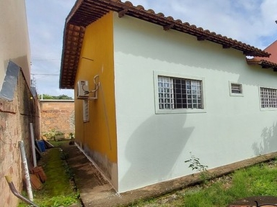 Casa à venda, 3 quartos, 1 suíte, 1 vaga, Residencial Itaipu - Goiânia/GO