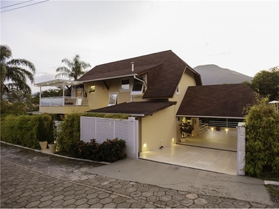 Casa à Venda No Condominio Mirante Sol Nascente - Itaipava, 600m² Por R$ 3.799.000