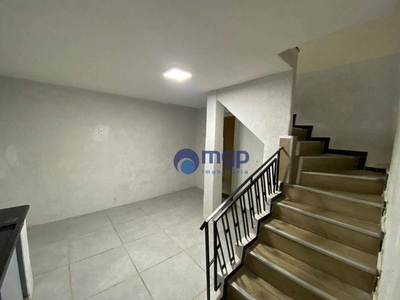 Casa com 1 dormitório para alugar, 38 m² - Vila Maria