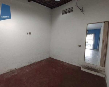 Casa com 1 dormitório para alugar, 68 m² por R$ 600,00/mês - Jangurussu - Fortaleza/CE