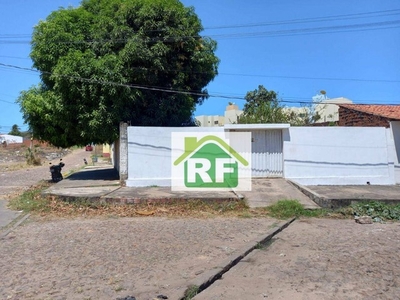 Casa com 2 dormitórios para alugar, 55 m² por R$ 800,00/mês - Cidade Nova - Teresina/PI