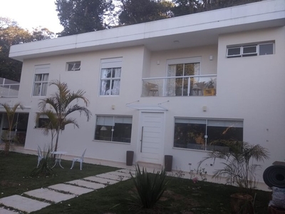 Casa com 3 suítes em Roseira - Mairiporã - SP