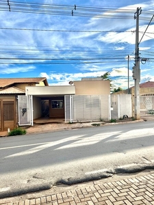 Casa comercial com 3 quartos - Excelente localização - Avenida Mário Palma - Ribeirão do L