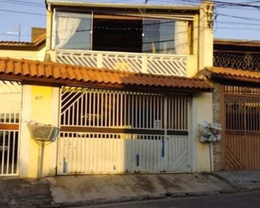 Casa para aluguel e venda tem 120 metros quadrados com 3 quartos