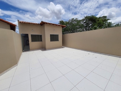 Casa para venda tem 74 metros quadrados com 3 quartos em Belvedere - Montes Claros - Minas