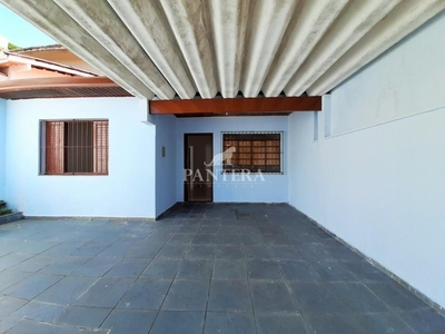 Casa Terrea para aluguel no bairro Vila Pires.